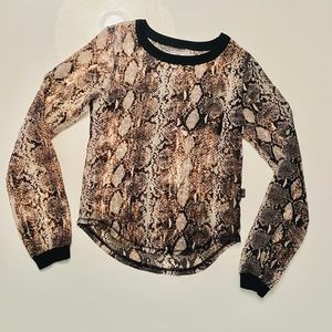 LA Based T2Love Designer Snakeskin Gold Shimmer Sheer Top - GORJ!!!